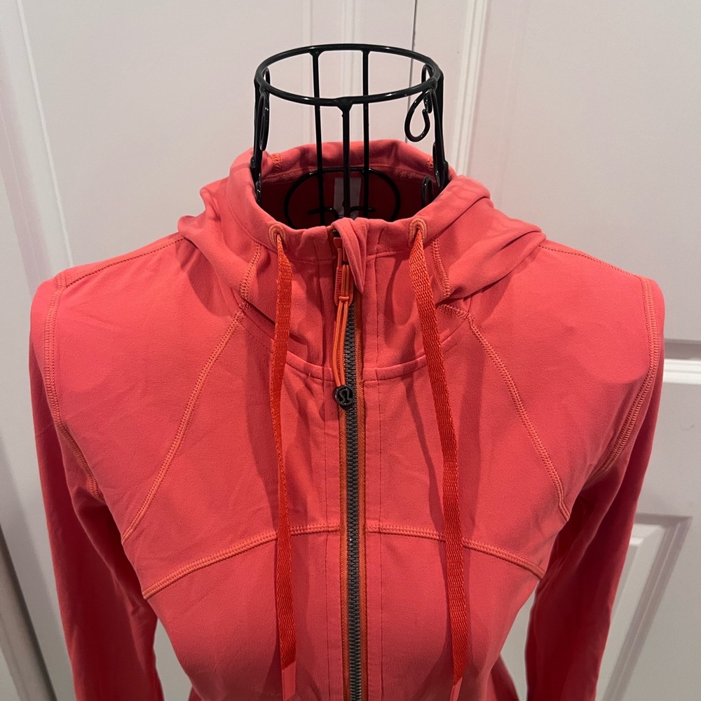 NEW WITHOUT TAGS lululemon Coral Hooded define Jacket - Picture 4 of 8
